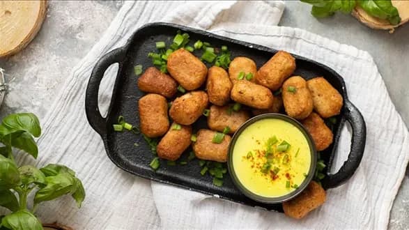 Co zrobić z gotowanego kurczaka? 10 pysznych i szybkich przepisów