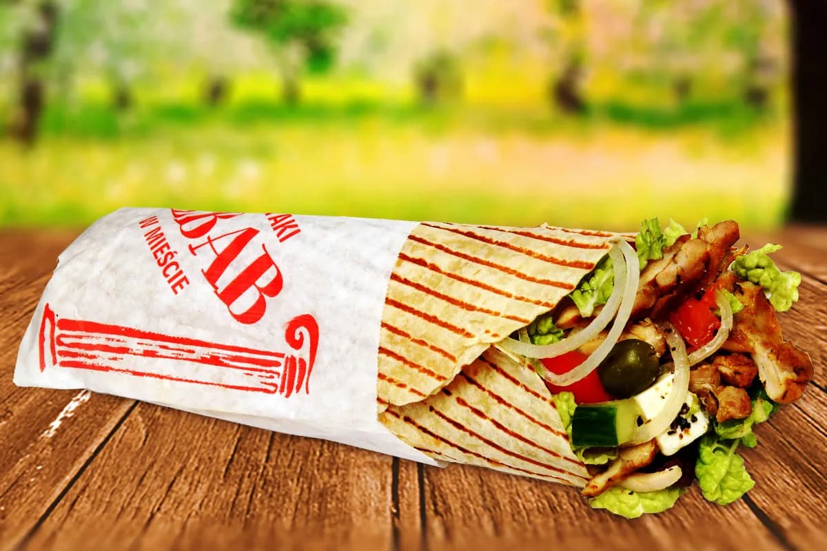 Ile kalorii ma kebab rollo? Zaskakujące różnice w kaloryczności!