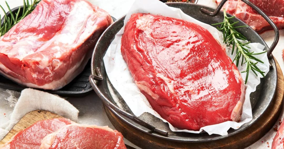 Wołowina a wieprzowina: co wybrać dla zdrowia i smaku?