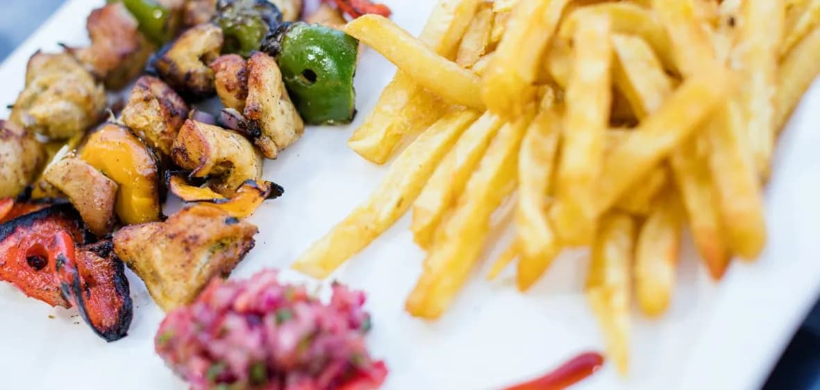 Kraftowe mięso kebab – co to znaczy i dlaczego warto je spróbować?